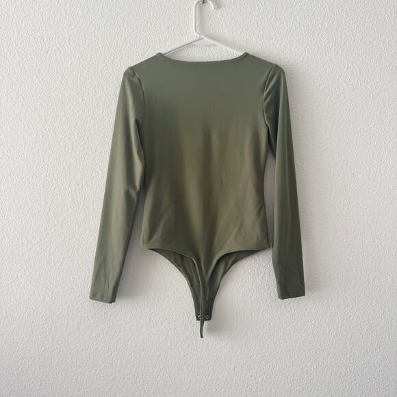 Nuuds Olive Green Long Sleeve Scoop Neck Bodysuit Size Small - Picture 3 of 4